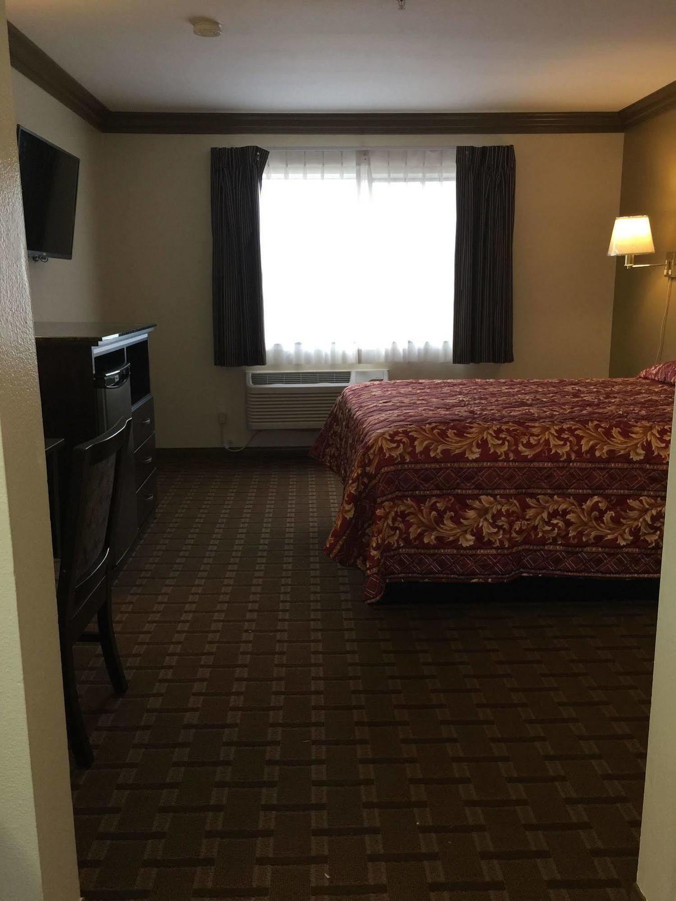 Mountain Inn Ontario Bagian luar foto
